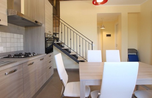 Piana Calzata Villa | 2 adjacent villas, 6 bedrooms, 4 Baths, Wi-Fi, Air cond., Pool, Garden, near Sea
