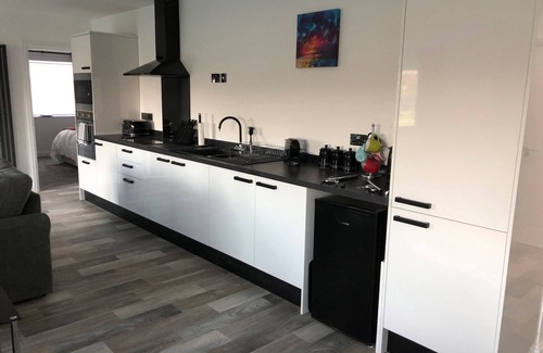 Whitchurch House | 2 BARN COTTAGES, pet friendly, luxury holiday cottage in Whitchurch