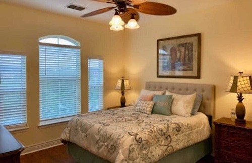 Clearwater Resort | * 2 bd, 2 bath Luxury 5 star Italian Resort, on the hedge of the Tampa Bay