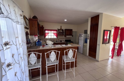 Barrio El Hospital Villa | 2 BDR 3 Beds Villa w/Pool and Jacuzzi - 2 minutes from the beach!