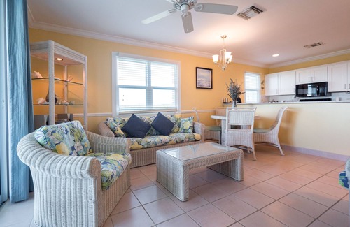 Wheeland Settlement Condo | 2 Bdrm Condo Located At Northwest Point Resort. Enjoy Beach-Pool -Hot Tub-views