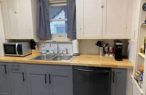 Cheyenne Apartment | 2 BDRM - Sleeps up to 6