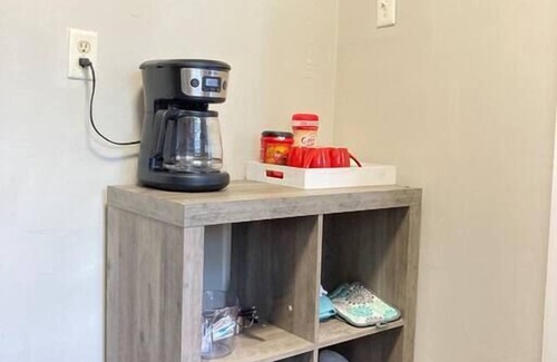 Columbus Apartment | 2 bed 1 bath, 5 min to downtown, 12 min to base