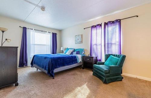 East Ridge Apartment | 2-bed, 2-bath apartment living experience