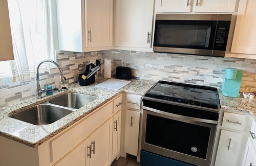 Pharr Apartment | 2 bed 2 bath Apartment with Keyless entry near hospitals and shopping centers!