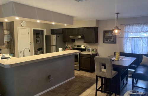 Benbrook House | 2 Bed ,2 bath private home with hotub & fire pit FortWorth,TCU,Stockyards,Rodeo