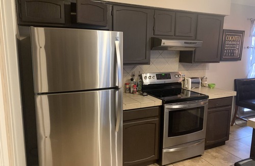 Benbrook House | 2 Bed ,2 bath private home with hotub & fire pit FortWorth,TCU,Stockyards,Rodeo