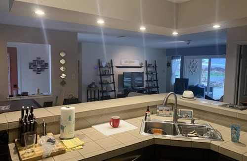 Benbrook House | 2 Bed ,2 bath private home with hotub & fire pit FortWorth,TCU,Stockyards,Rodeo