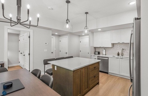 Dead Man's Flats Condo | 2 Bed/2 Bath Sparrowhawk Resort-Sleeps 6