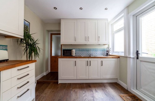 Harringay Apartment | 2 Bed Apartment in Finsbury with Garden