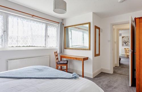 Chew Magna House | 2 bed in Bath 05135