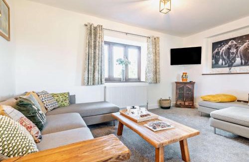 Long Barn House | 2 Bed in Taunton 93581