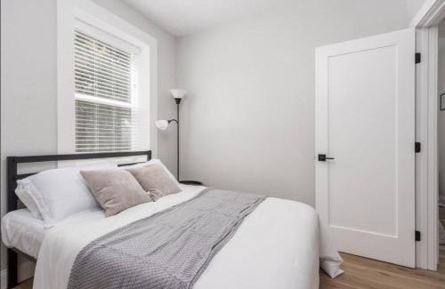 Pueblo Apartment | 2-Bed Modern Apt in the heart of Pueblo with work space