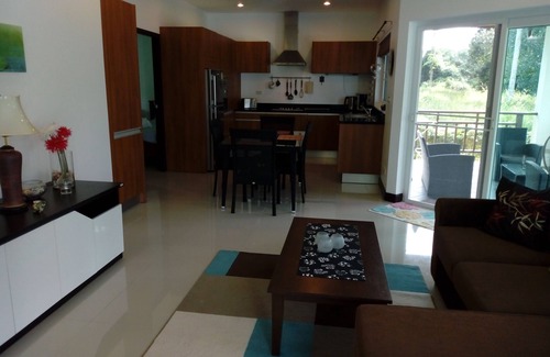 Thai Mueang Villa | 2-bed room for 4 people
