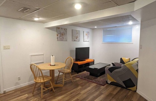 Valleyfield Apartment | 2-bedrooms private apartment in Salaberry-de-Valleyfield.