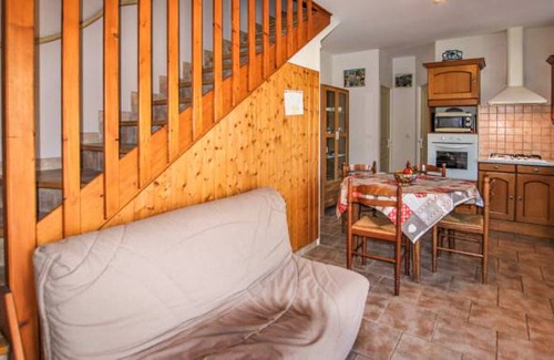 Laurac-en-Vivarais House | 2 bedroom accommodation in Laurac en Vivarais