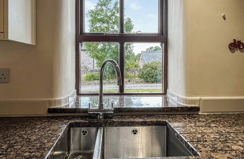 Blackwell in the Peak Cottage | 2 bedroom accommodation in Chelmorton, near Buxton