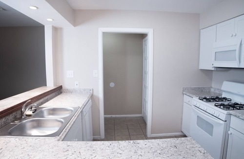 Pecan Springs Springdale House | 2 Bedroom, 1 Bathroom Duplex Located In Central Austin