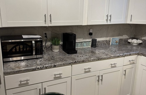 Rio Grande Cottage | 2 Bedroom 1 Full Bath cottage minutes to beach or bay. 3 Person Max Only !