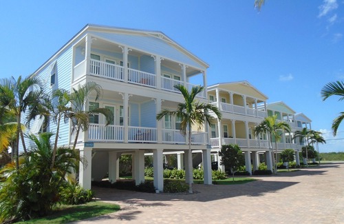 Little Torch Key House | 2 Bedroom 2.5 Bath Luxury Townhome 26 Miles from Downtown Key West