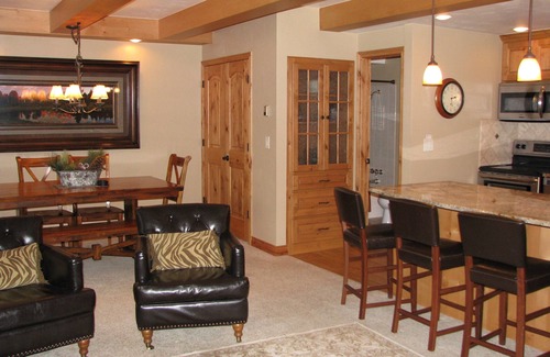 Warrior's Mark Condo | 2-Bedroom 3-Full Bath condo, just a short walk to Main Street