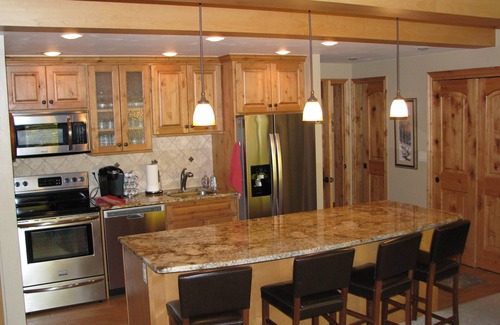 Warrior's Mark Condo | 2-Bedroom 3-Full Bath condo, just a short walk to Main Street