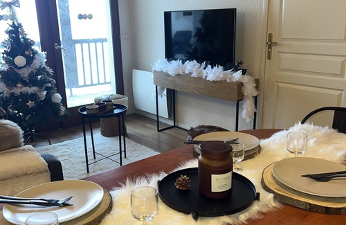 La Mongie Apartment | 2-bedroom apartment La Mongie, sleeps 7, pool, view of slopes