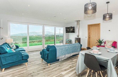 Gatehouse-of-Fleet Cottage | 2 bedroom accommodation in Gatehouse of Fleet