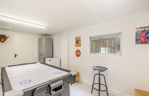 Spilsby Cottage | 2 bedroom accommodation in Halton Holegate