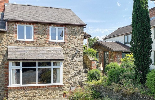 Bromlow Cottage | 2 bedroom accommodation in Bishops Castle