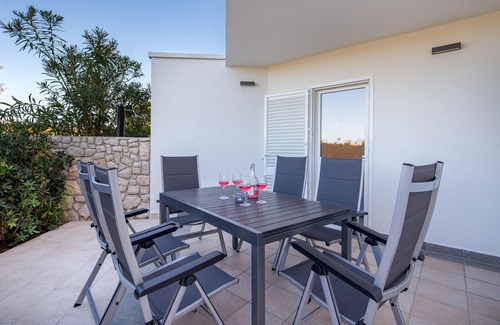Kolanjski Gajac Apartment | 2 bedroom accommodation in Kolanjski Gajac
