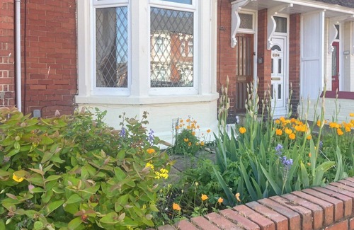 Westoe Cottage | 2 bedroom accommodation in South Shields