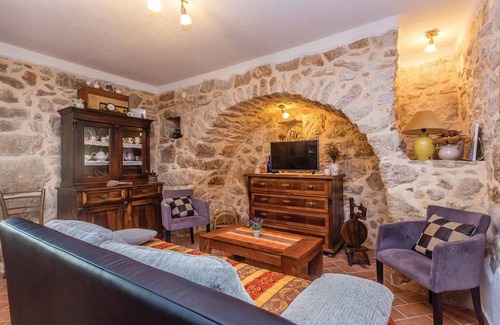 Rasopasno House | 2 bedroom accommodation in Malinska