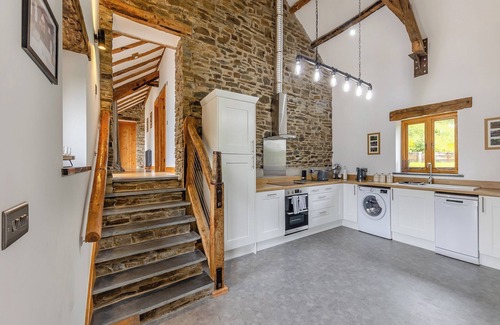 Rhydyfelin Cottage | 2 bedroom accommodation in Southgate, near Aberystwyth