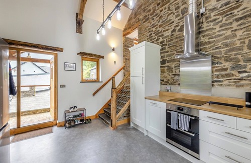 Rhydyfelin Cottage | 2 bedroom accommodation in Southgate, near Aberystwyth