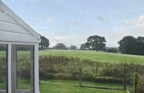 Bridport Cottage | 2 bedroom accommodation in Bettiscombe