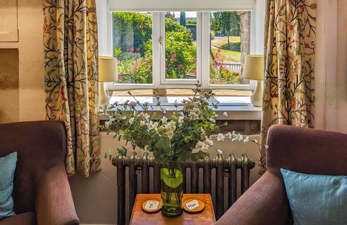 Eyam Cottage | 2 bedroom accommodation in Eyam, near Bakewell