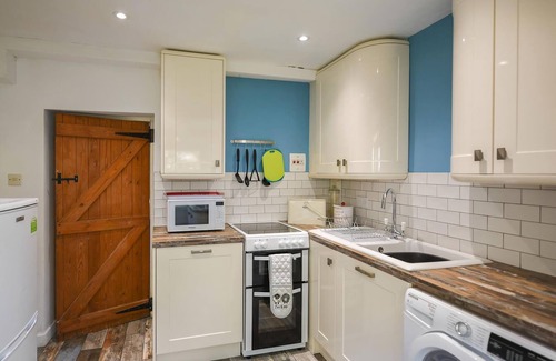 Machynlleth Cottage | 2 bedroom accommodation in Corris Uchaf, near Corris