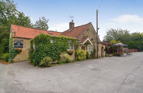 Gainsborough Cottage | 2 bedroom accommodation in Willoughton