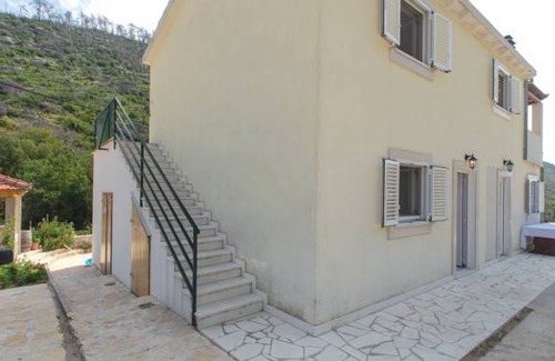 Trstenik Apartment | 2 bedroom accommodation in Trstenik