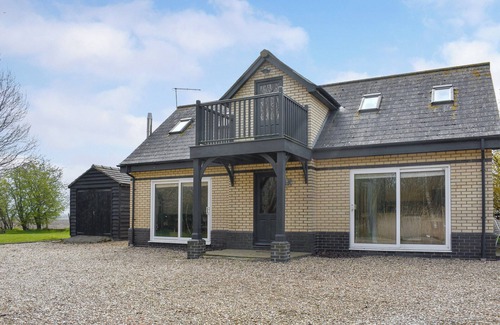 Chittering Cottage | 2 bedroom accommodation in Chittering