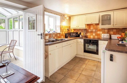 Docking Cottage | 2 bedroom accommodation in Docking, near Hunstanton
