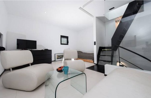 Dragove House | 2 bedroom accommodation in Dragove