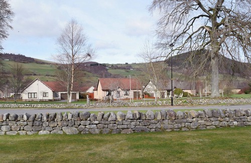 Drumnadrochit Cottage | 2 bedroom accommodation in Drumnadrochit, near Inverness