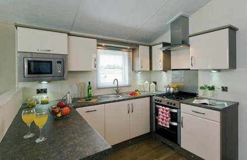 Gisleham Cabin | 2 bedroom accommodation in Lowestoft