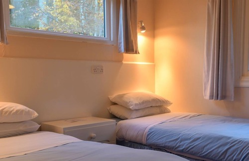 Scaniport Cottage | 2 bedroom accommodation in Kirkhill, near Beauly