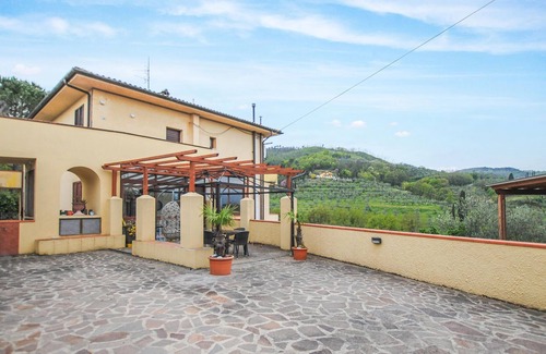 Casalguidi Apartment | 2 bedroom accommodation in Casalguidi