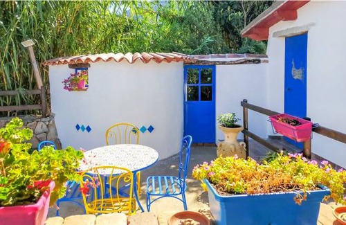 Oliena House | 2 bedroom accommodation in Oliena