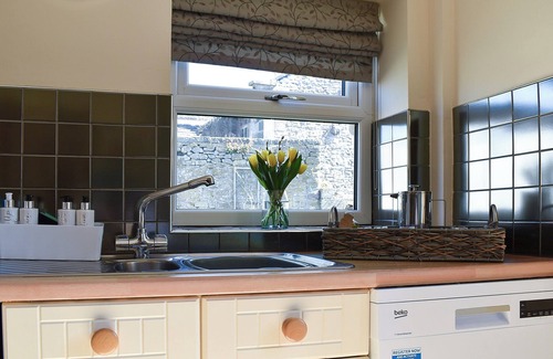 Youlgreave Cottage | 2 bedroom accommodation in Youlgrave, near Bakewell