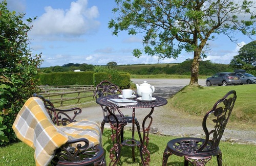 Woolfardisworthy Cottage | 2 bedroom accommodation in Woolfardisworthy, near Bideford